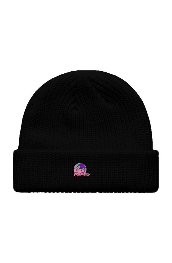 TSTMKRSunltd An Otter s fish sticks beanie